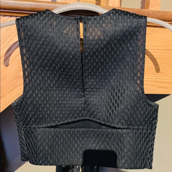 NWT Express Crop Top - Picture 2 of 2